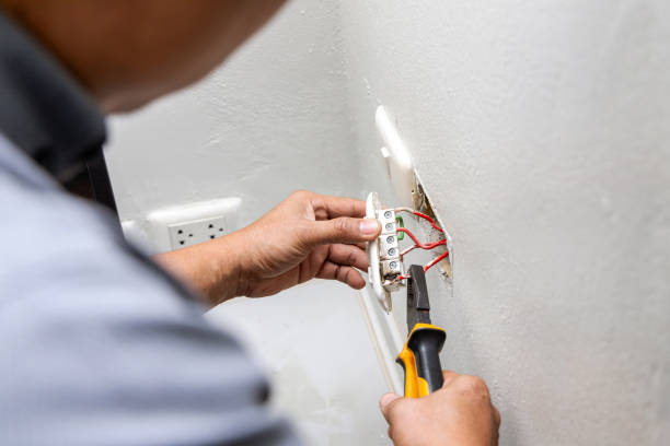 Best 24-Hour Electrician  in Johnstown, NY